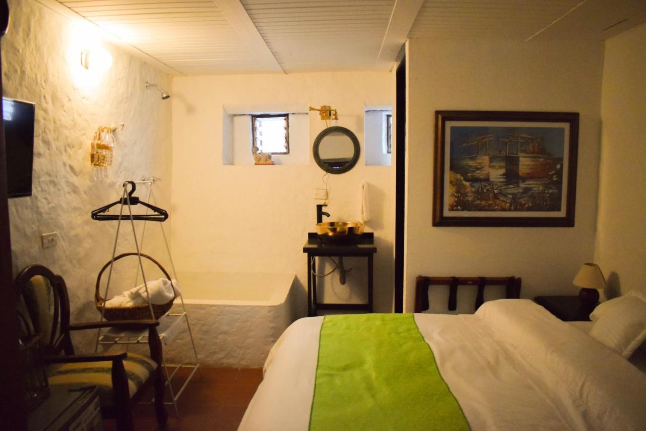 Hotel Chorro De Luz Μπογκοτά Εξωτερικό φωτογραφία